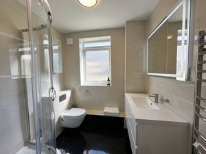 Photo 12- click for photo gallery